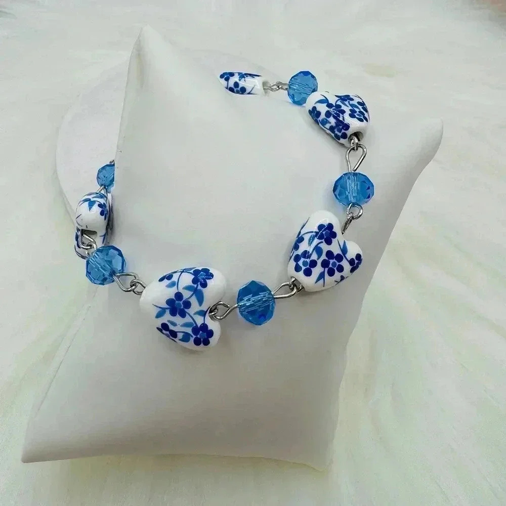 Blue & White Porcelain Heart Bead Bracelet - Picture 5 of 5